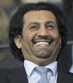 Al Thani, propietario del Málaga y mezcla de Peter Sellers y Sacha Baron Cohen