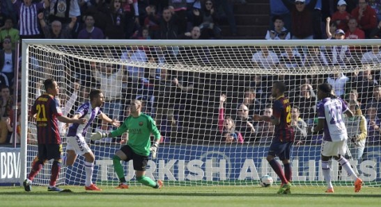 valladolid le gana al barca