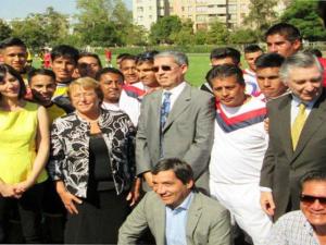 Nada tiene que hacer la política en el deporte, pero igual ella brindó su apoyo al proyecto.