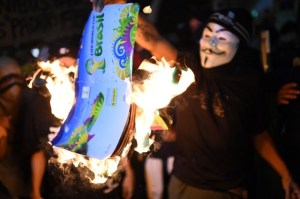 e5834767dbcdd140431e1775ca844e4d_article630bw